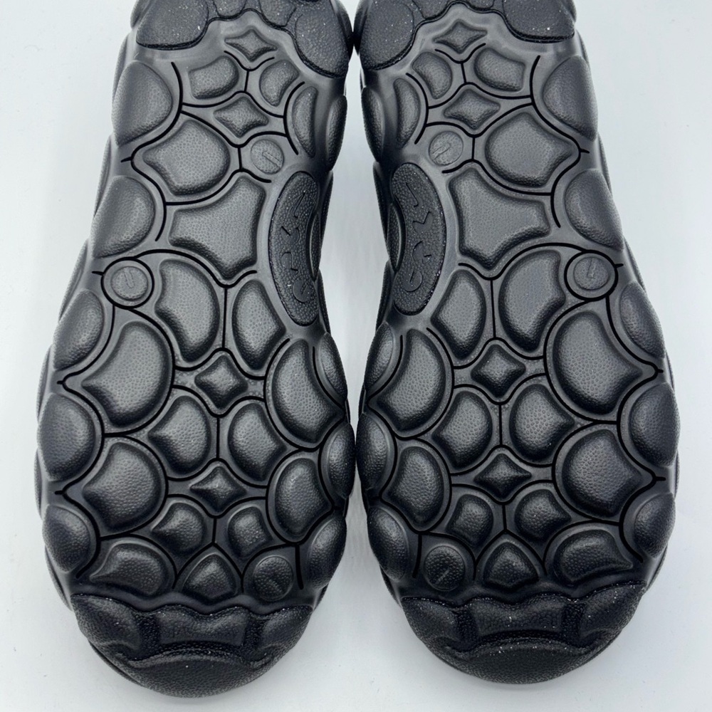 Nike Women's Sneakers - Black and Brown - Picture 6 of 10